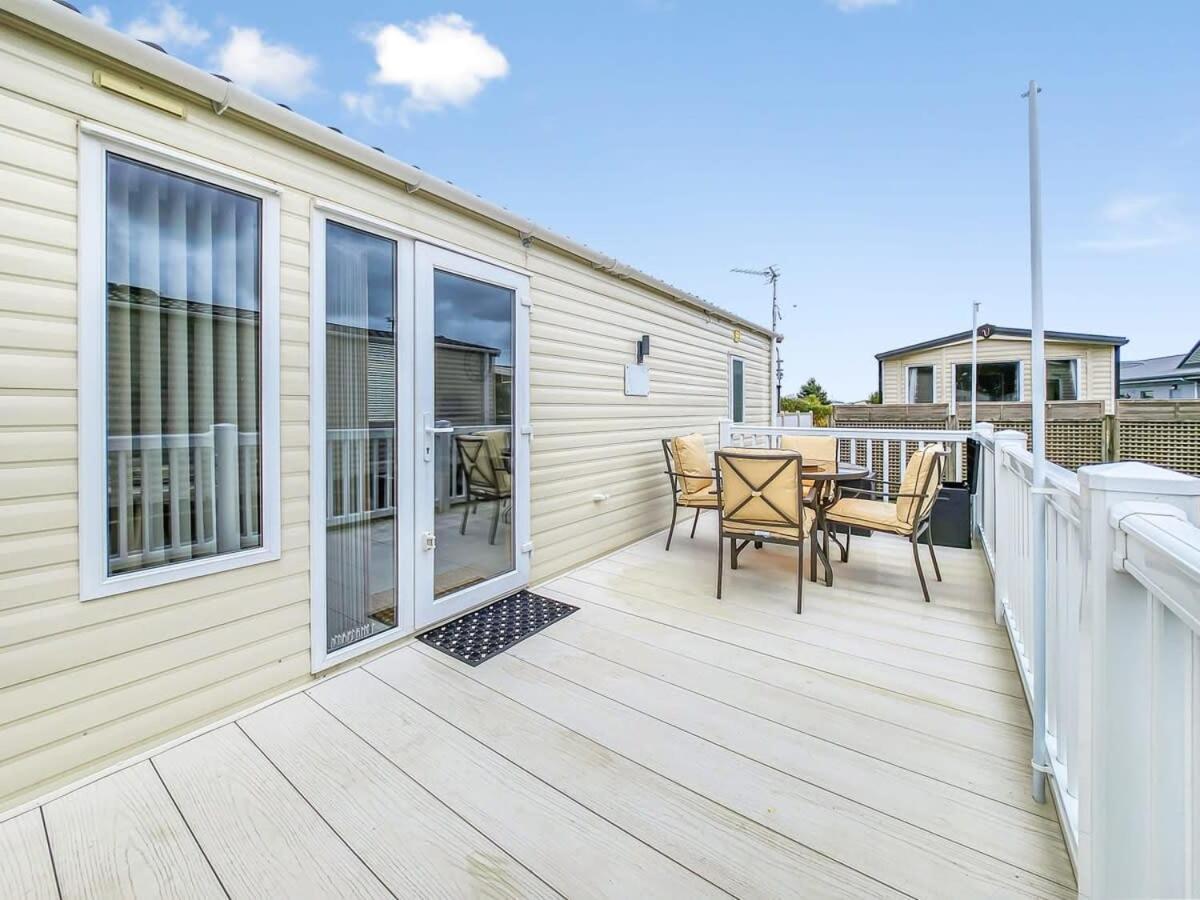 Escape To Paradise At Pevensey Bay Holiday Park 13 Woodland Walk Villa Exterior foto